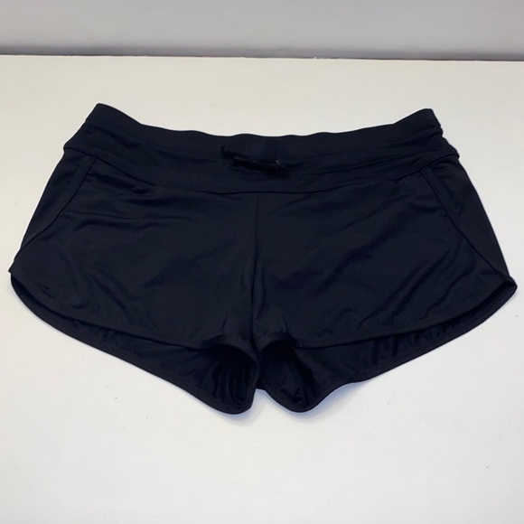ATHLETA Women’s shorts size S - Picture 1 of 5